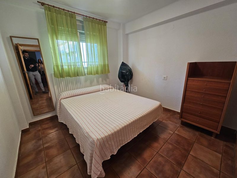 Foto 474783c1-038d-4f98-ad71-2c95767b1e39. Pis a paseo paseo golas a El Perellonet Valencia