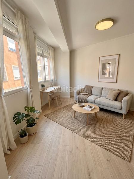 Foto 2c1b93d2-0a92-4e96-b37c-e7a985b1e7f7. Pis a Benifaió