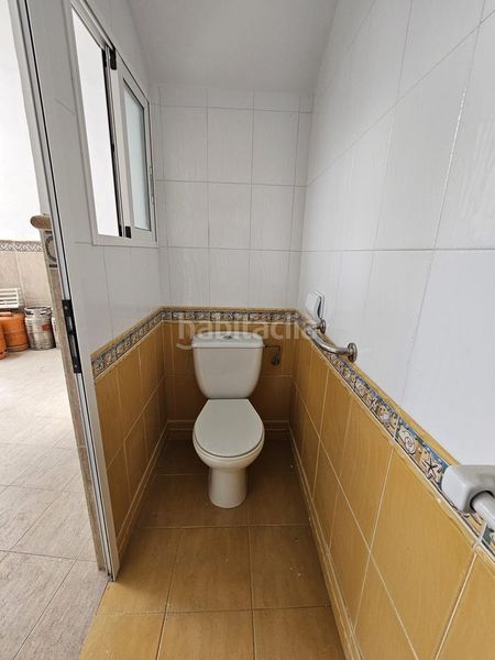 Foto cf51ee5f-804e-4a86-b17b-f9b1923cce51. Casa  chalet en Guadassuar