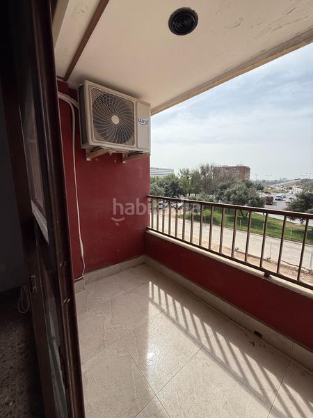 Foto 58212b4c-3b0c-44b2-9ed4-5468d5d6e9d1. Rent flat in Malilla Valencia