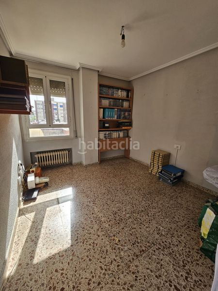 Foto dea4dbed-d8af-4b13-82e1-88812a685b90. Pis a calle calle madre alberta giménez a Tres Forques Valencia