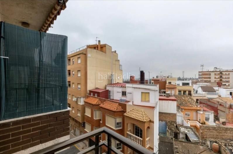 Foto 5e10cd72-66ce-46b9-a058-d8a2331b332e. Pis a Sueca Sueca