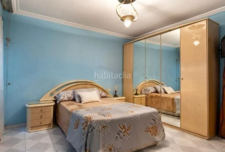 Foto b499eea1-102b-4a99-9c8c-47965e6a10a6. Pis a Sueca Sueca