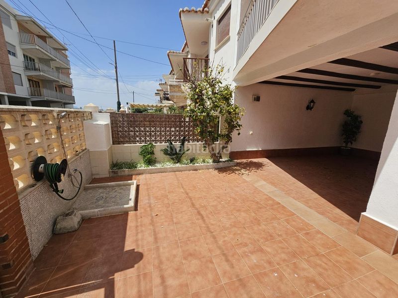 Foto 8a2f9b11-daab-4908-a964-91645c1b7e2d. Casa adossada a calle calle cala de calp a Les Palmeres Sueca