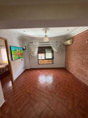 Pis a Calle JUSTO VILAR