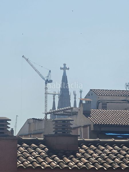 Foto cc60e027-ee71-4108-8339-368f2dbf397c. Pis amb aparcament a El Clot Barcelona