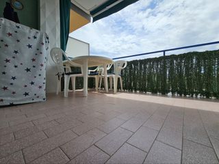 Piso  Carrer de l'escultor clarà. Piso con 3 habitaciones amueblado con ascensor y vistas al mar