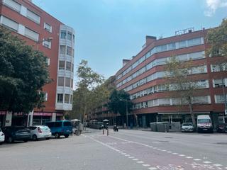 Appartement  Carrer del concili de trento. Ocasion ideal cambio de vivienda junto a jardines de clot de la