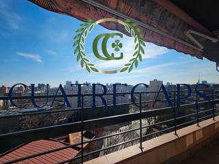 Appartement  Gran via de les corts catalanes. Oportunidad vivienda en perfecto estado con gran balcon orientad