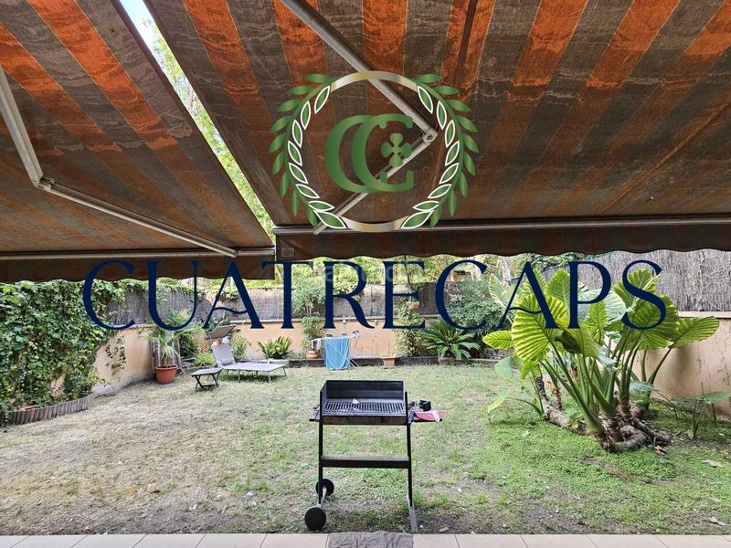 Foto a1786197-456b-4b11-a075-1cf6d7694472. Etagenwohnung mit heizung parking in El Clot Barcelona