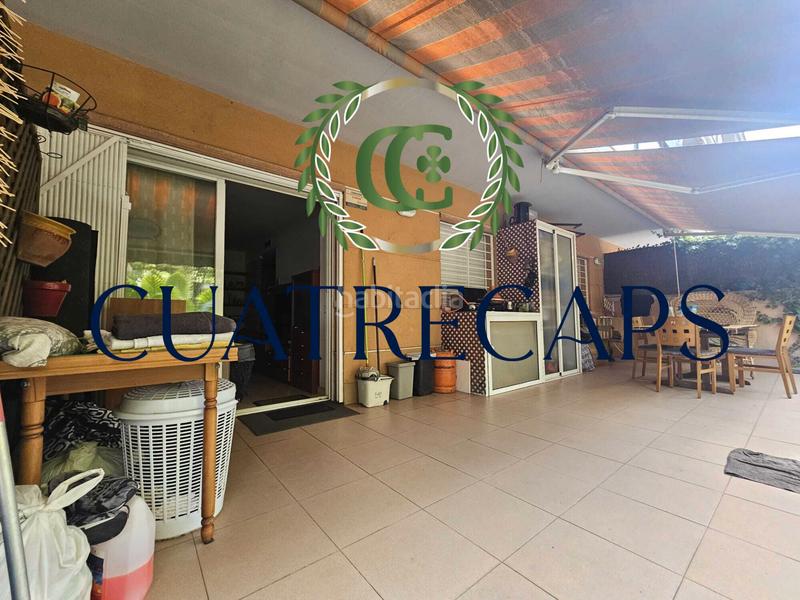 Foto ba46bcb1-f79a-4ee7-ae44-1c97ba49af72. Etagenwohnung mit heizung parking in El Clot Barcelona