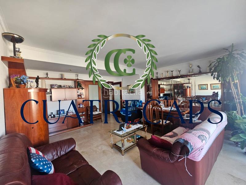 Foto aebaeb84-48a1-43e4-95fb-d480db1fbd35. Piso ideal cambio de vivienda junto al parque de clot de la mel totalmente exterior en Barcelona