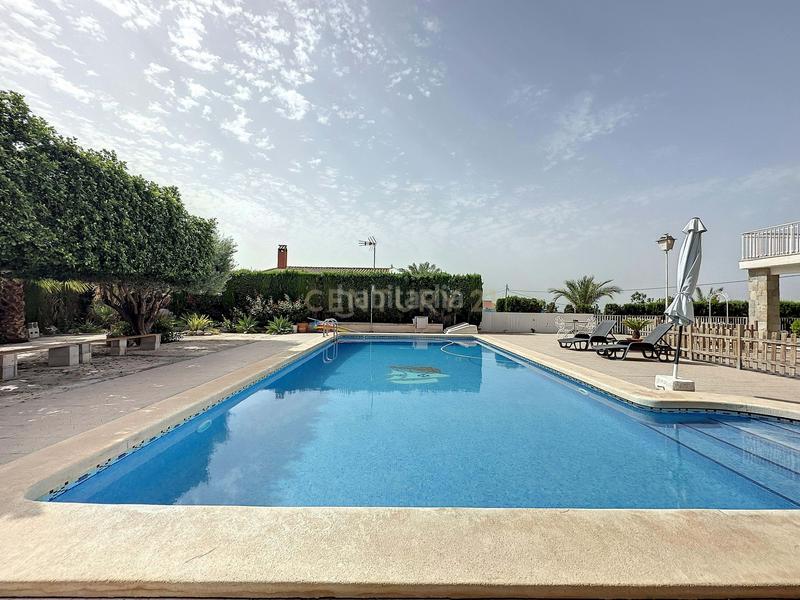 Foto 61a55dba-a571-4816-ad83-615907b43183. Casa en Peña de las Águilas Elche / Elx