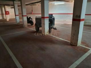 Aparcament cotxe a Benferri