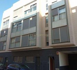 Parking coche en Torrellano
