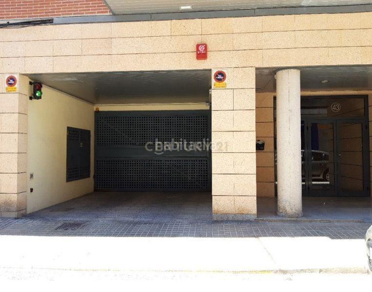 Foto f8cab184-65d3-4670-abfd-3945cb8d5265. Parking coche en Altabix Elche / Elx