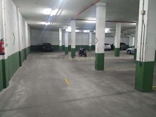 Parking voiture à Carrús Oeste