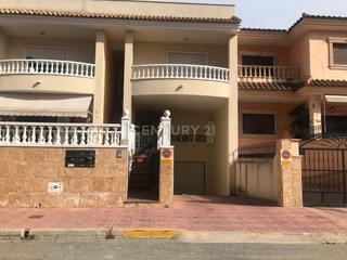 Aparcament cotxe a Rojales