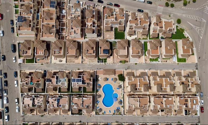 Foto a5bbf84d-ec50-4fa4-9616-39fc5294852d. Casa en calle lo bojosa en San Miguel de Salinas