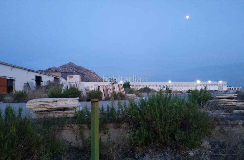 Foto 6bbfec6a-05a6-45b0-ae9c-125bf084b609. Industrial building in partida de salinetas parc in Novelda