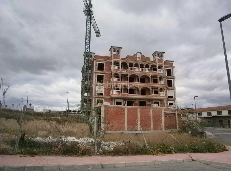 Foto 4ecc5cd9-beb3-4561-b7d5-9eda58c4118f. Edifici a calle la loma 50 a Bigastro