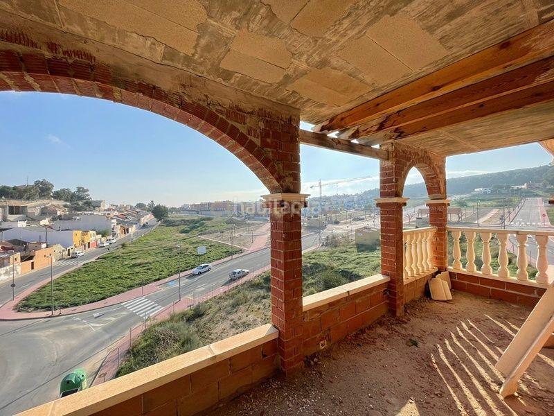 Foto 61e362f6-49ee-4513-b08a-bab0187ebc5f. Edifici a calle la loma 50 a Bigastro