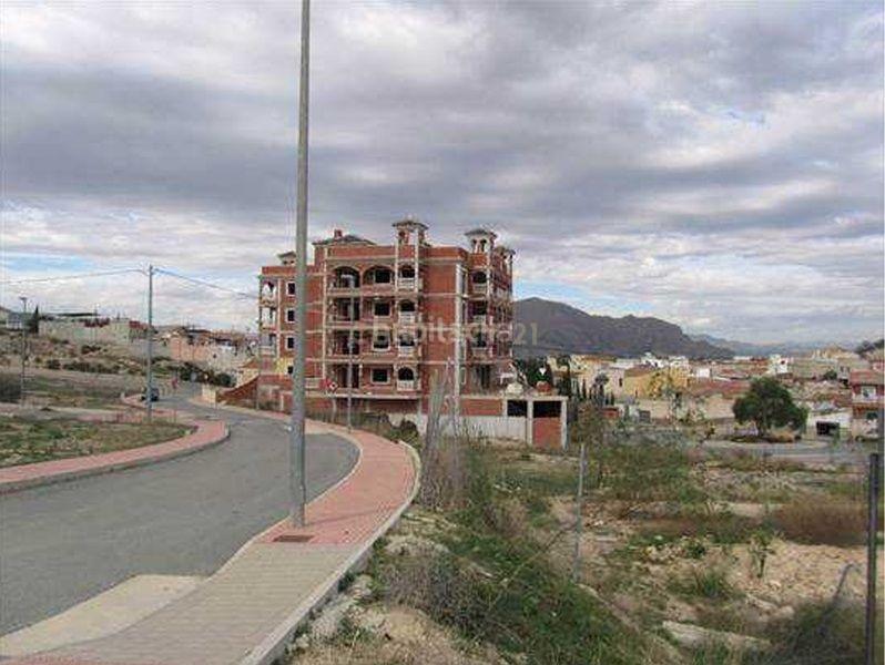 Foto 903cbd42-9c22-42dd-8a54-2ffd9cda2403. Edifici a calle la loma 50 a Bigastro