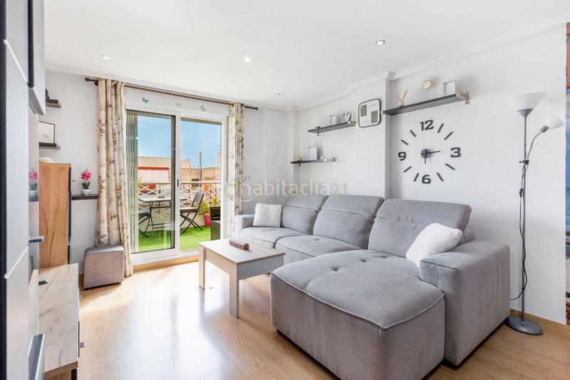 Foto f4bf4b28-7cc8-499e-b8f3-f69372bcd250. Piccolo appartamento in calle la calera in El Molino Torrevieja