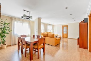 Apartament a C. campoamor, 87, 03181 torrevieja, alicante, spain 52. Hogar espacioso en pleno centro de torrevieja amplitud, luz y ub