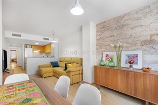 Apartament a Calle san roque, 20, la mata, spain. Tu apartamento reformado a solo 200 metros de la playa de la mat