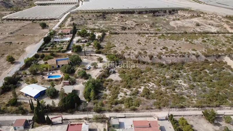 Foto 50b750b5-a77f-434f-9147-3eb73a98588e. Casa en 64wm+wr molinos de magro casa de campo con casa de invitados, piscina y 12.000 m de parcela san cayetano . en Crevillente