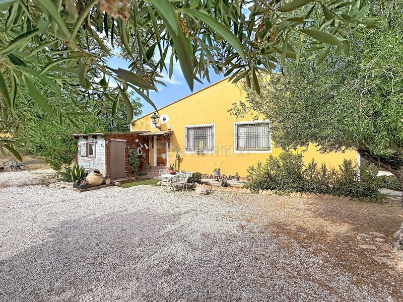 Foto fbab5f36-1ce3-467d-b32e-40509dc8ea9c. Casa en 64wm+wr molinos de magro casa de campo con casa de invitados, piscina y 12.000 m de parcela san cayetano . en Crevillente