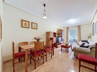 Apartment  Calle san julián, 4, torrevieja, spain 4. Vive en el corazón de torrevieja  amplio piso de 113 m con terra