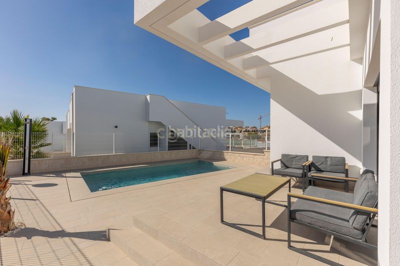 Foto 008d31de-6759-4973-953b-f53eb3304cf5. Casa amb piscina a Algorfa