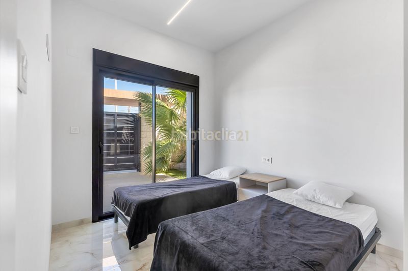 Foto 56adb060-c134-4a0a-8fe2-a2763f7458fa. Casa amb piscina a Algorfa