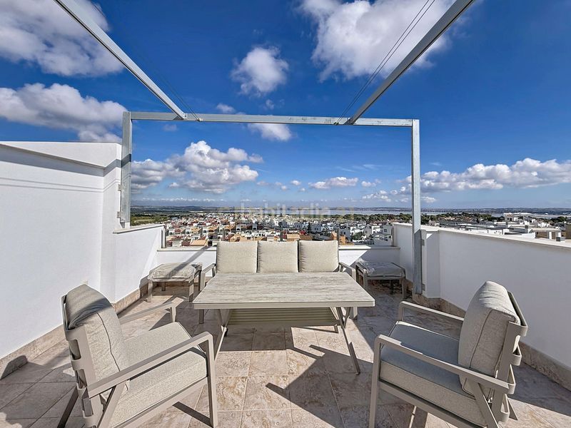 Foto 3e2b91a9-0fdf-4607-a777-53e0d8e7009d. Apartament a calle lago de sanabria a La Florida Orihuela
