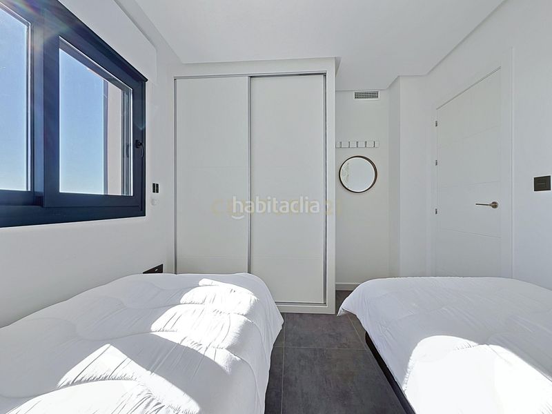 Foto 6a96bb84-1939-41bc-a5ed-77580c82f35b. Apartament a calle lago de sanabria a La Florida Orihuela