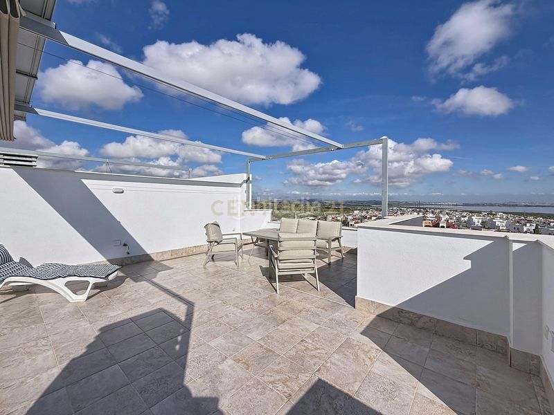 Foto 76a26bfe-9db3-42d2-9220-42b038186b91. Apartament a calle lago de sanabria a La Florida Orihuela