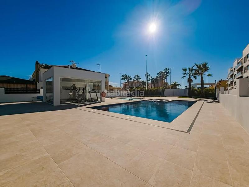 Foto 8dd3e37c-608e-410c-acba-5d65ee3fb3ce. Miete etagenwohnung mit parking pool in La Zenia Orihuela