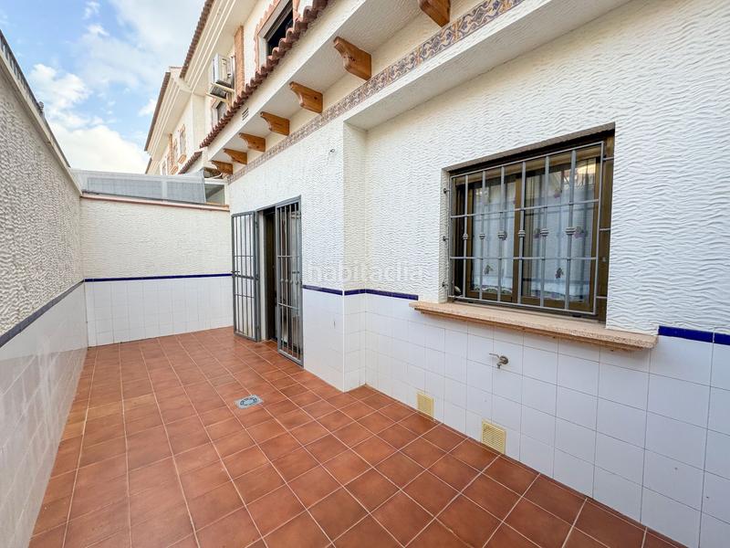 Foto ad1c5a86-7588-43f8-9f44-2b5b1a9d0c13. Alquiler casa disponible desde 15 de agosto para todo el año.esta encantadora casa en san miguel ofrece un estilo de vida cómodo y moderno, con en San Miguel de Salinas