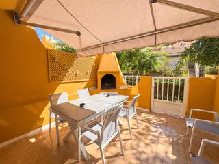 Lloguer Casa a La Veleta. Encantadora vivienda reformada en mar azul  a solo 2 minutos del