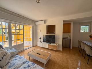 Location Maison à La Veleta. Encantadora vivienda reformada en mar azul  a solo 2 minutos del