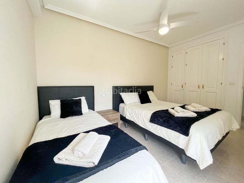 Foto 868b89b4-69a0-4f62-a7bd-68e2e085e5ff. Alquiler piso disponibilidad desde septiembre para todo el año. este espectacular apartamento ofrece un estilo de vida excepcional durante todo en Orihuela