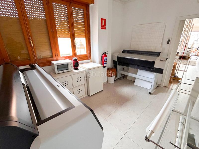 Foto eef5109b-81ac-43b2-b631-b575367c178d. Affitto locale commerciale in San Miguel de Salinas