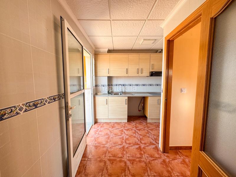 Foto 15e86401-3c1b-4bbf-af5d-21cfe55f2df1. Casa oportunidad en las filipinas vivienda semi adosada con piscina privadaubicada en la tranquila y bien comunicada urbanización las en San Miguel de Salinas