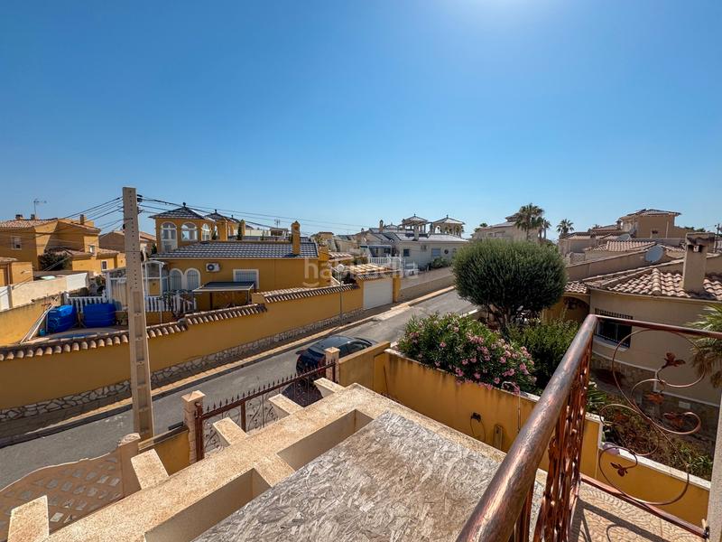 Foto 276143cb-d2d2-4495-a61d-05dd1f0b889c. Casa oportunidad en las filipinas vivienda semi adosada con piscina privadaubicada en la tranquila y bien comunicada urbanización las en San Miguel de Salinas
