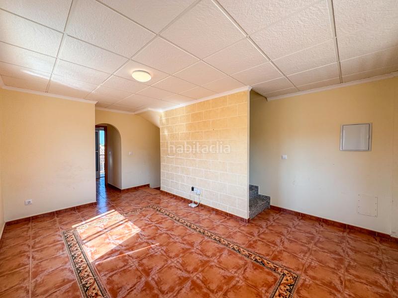 Foto e571e762-7008-46ed-b0c5-2e993eb43e06. Casa oportunidad en las filipinas vivienda semi adosada con piscina privadaubicada en la tranquila y bien comunicada urbanización las en San Miguel de Salinas