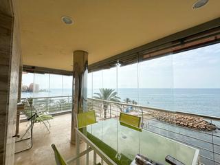 Lloguer Pis a Las Piscinas Naturales. Disponible desde ya para todo el añose alquila amplio y luminoso