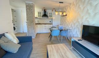 Rent Flat in Punta Prima. Disponible desde septiembre para todo el añoubicado en el corazó