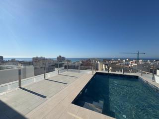 Lloguer Planta baixa a Las Piscinas Naturales. Disponible desde ya para todo el año.descubre esta acogedora y m